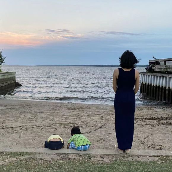 Meet your Posher, Cissie - Picture 1 of 1